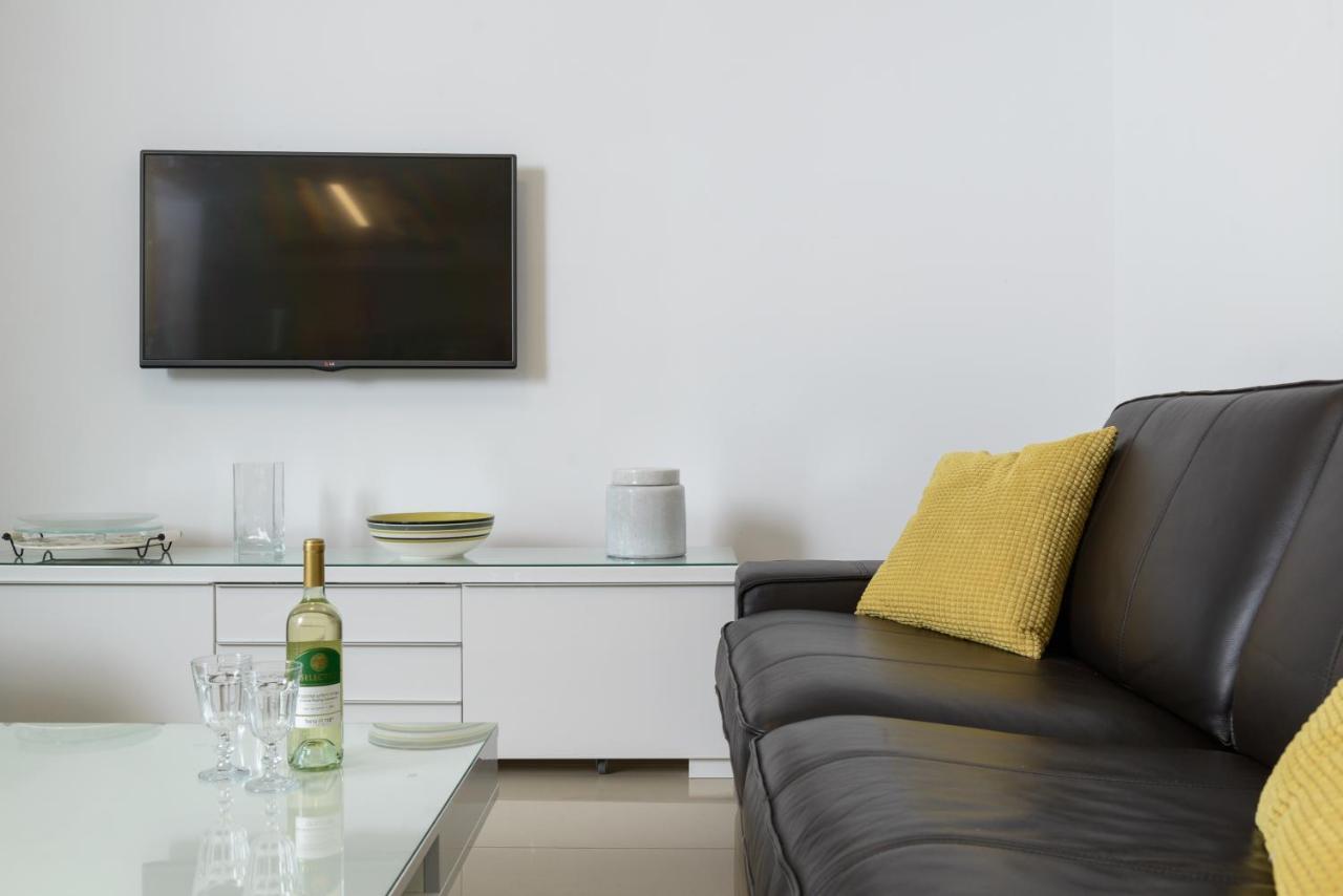 3 Ma'On - By Beach Apartments Tlv تل أبيب المظهر الخارجي الصورة